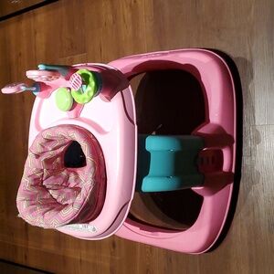 Safety 1ˢᵗ Ready, Set, Walk! DX Developmental Walker